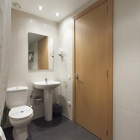 Apartaments Travessera-Parc Gueell