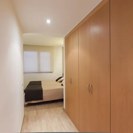 Apartaments Travessera-Parc Gueell