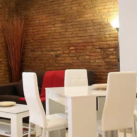 Apartaments Travessera-Parc Gueell