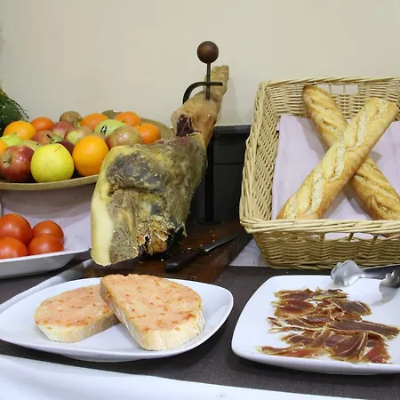 Apartaments Travessera-Parc Gueell