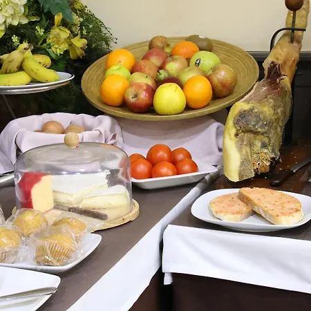 Apartaments Travessera-Parc Gueell Appartement Barcelone